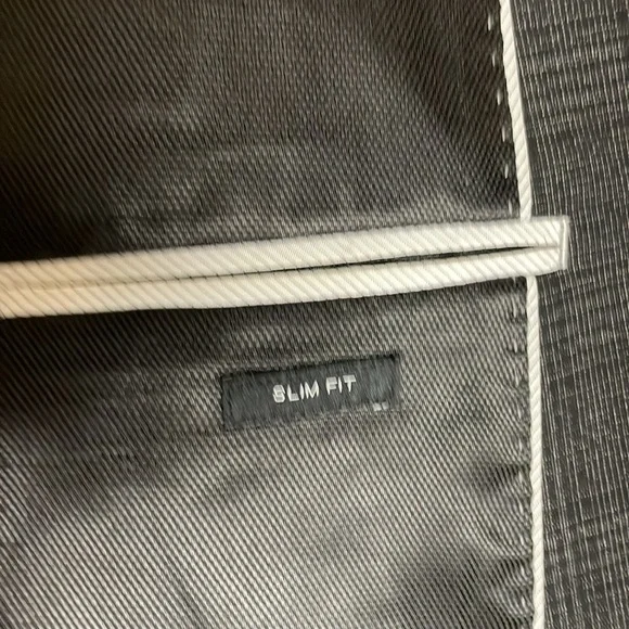 EUC Kenneth Cole 48 R AWEARNESS plaid blazer - Picture 5 of 6